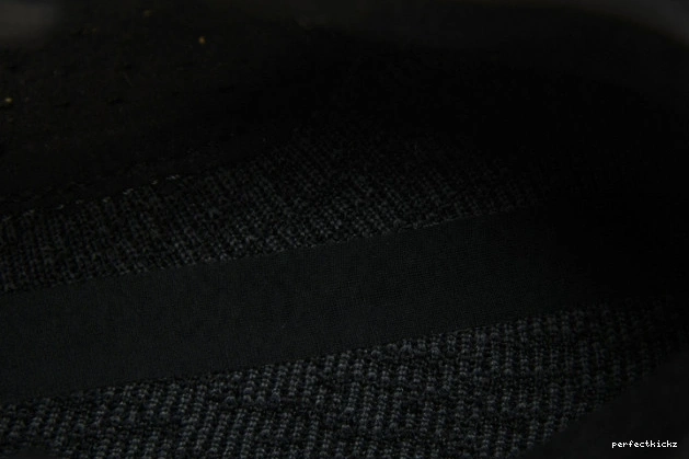 Yeezy Black BB5350 Boost 2023) Adidas Pirate 350 (2022 0803